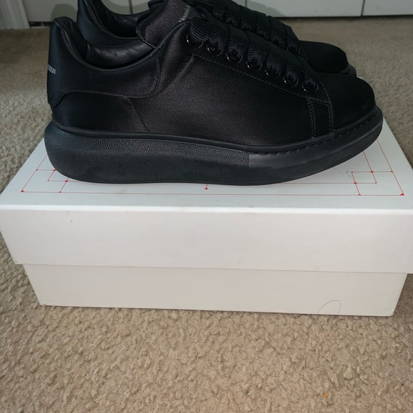 Alexander McQueen Black Sneakers - Picture 2 of 16